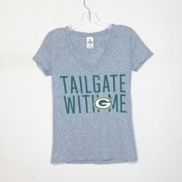 PINK Victorias Secret Green Bay Packers V Neck - Picture 1 of 3